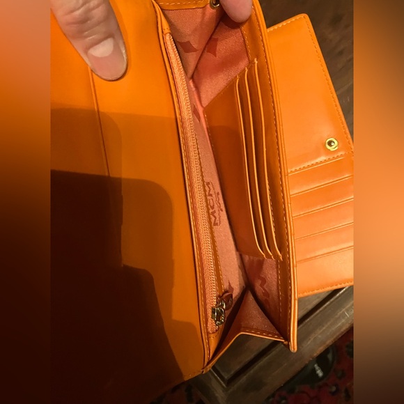 Authentic MCM Long Leather Wallet w/Charm - Picture 5 of 10